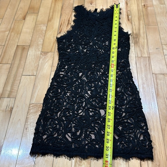 Windsor Lace Mini Dress - Picture 5 of 8